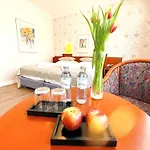 Kolossos Duesseldorf - Szálloda 3*
