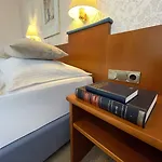 Szálloda Kolossos Duesseldorf -