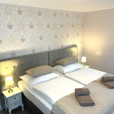 Kolossos Duesseldorf - Neuss