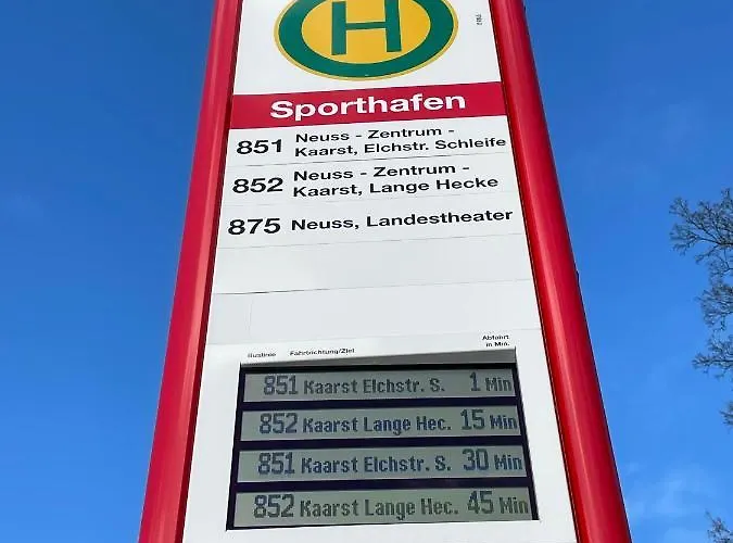 Kolossos Duesseldorf - Hotell Neuss