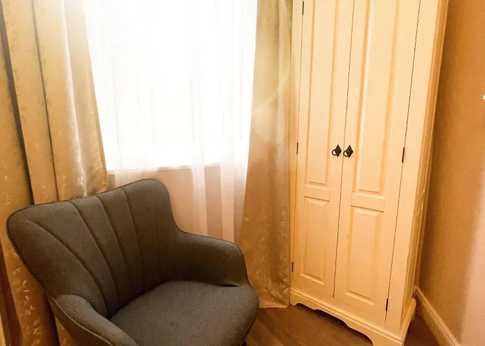 Kolossos Duesseldorf - Hotell Neuss